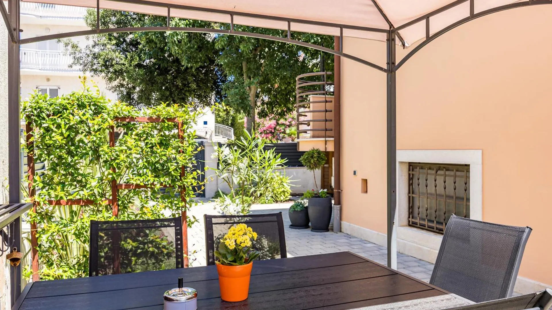 רוביני Olea Magica Apartments